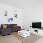 Casa Ferreira - Encosta Vista Salgados - By Bedzy Guia (Faro)