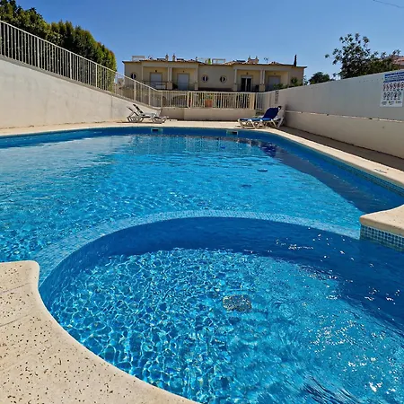 Villa Casa Ferreira - Encosta Vista Salgados - By Bedzy Guia (Faro)