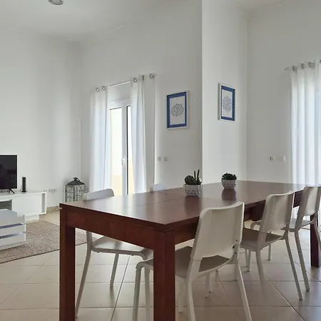 Casa Ferreira - Encosta Vista Salgados - By Bedzy Villa