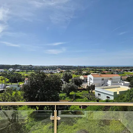 Casa Ferreira - Encosta Vista Salgados - By Bedzy Villa *