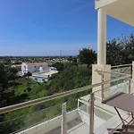 Casa Ferreira - Encosta Vista Salgados - By Bedzy